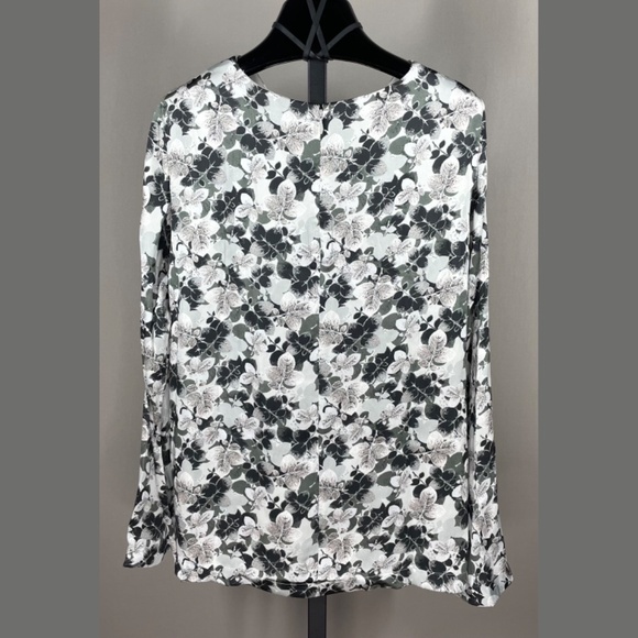 NEW Banana Republic Shirt Womens Medium tall black gray floral preppy - Picture 7 of 11